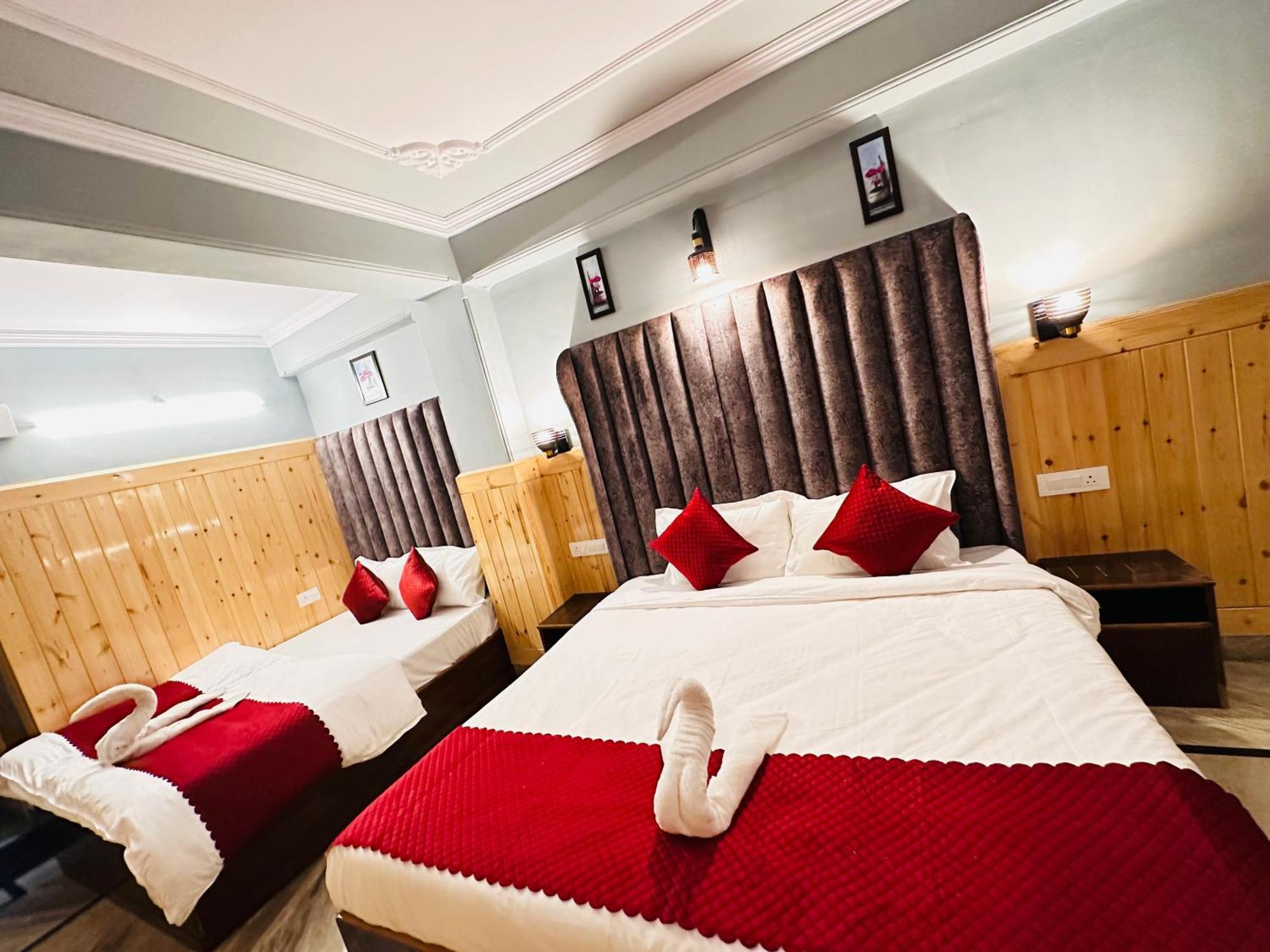 Hotel Avalanche Shimla Eksteriør billede